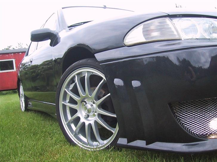 Ford Mondeo - SOLGT billede 1