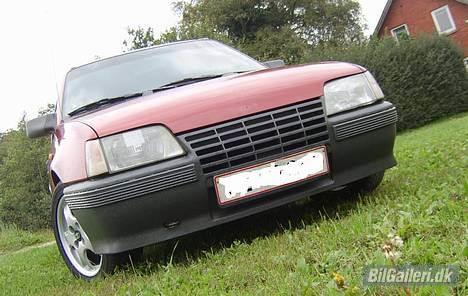 Opel Kadett E >>solgt<< billede 1