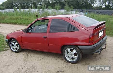 Opel Kadett E >>solgt<< billede 5