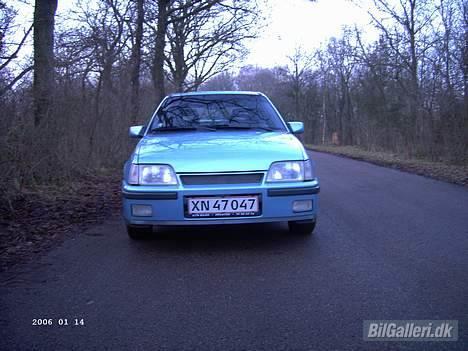 Opel Kadett 2,0 Gsi *SOLGT* billede 4