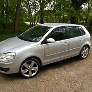 VW 9n3, Hatchback 5d