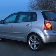 VW 9n3, Hatchback 5d