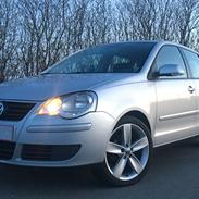 VW 9n3, Hatchback 5d