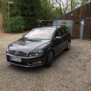 VW Passat 7B