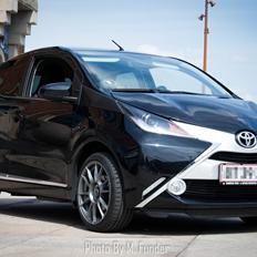 Toyota Aygo X-Black II 