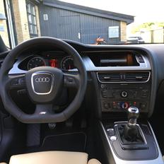 Audi A4 Avant S-Line.