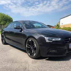 Audi A5 Black Edition S-tronic 7G Quattro