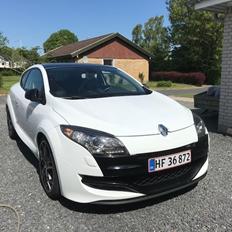 Renault Megane RS Cup.