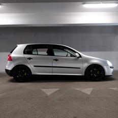 VW VW Golf V 1,6 fsi