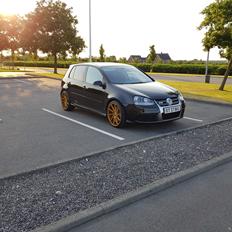 VW Golf V R32