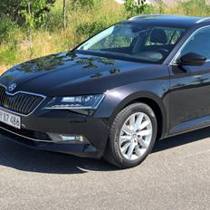 Skoda Superb Combi Wagon Queen Family Truckster