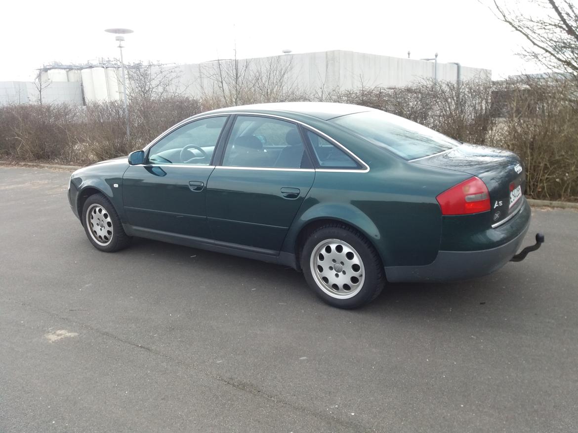 Audi A6 2.4 V6 billede 12