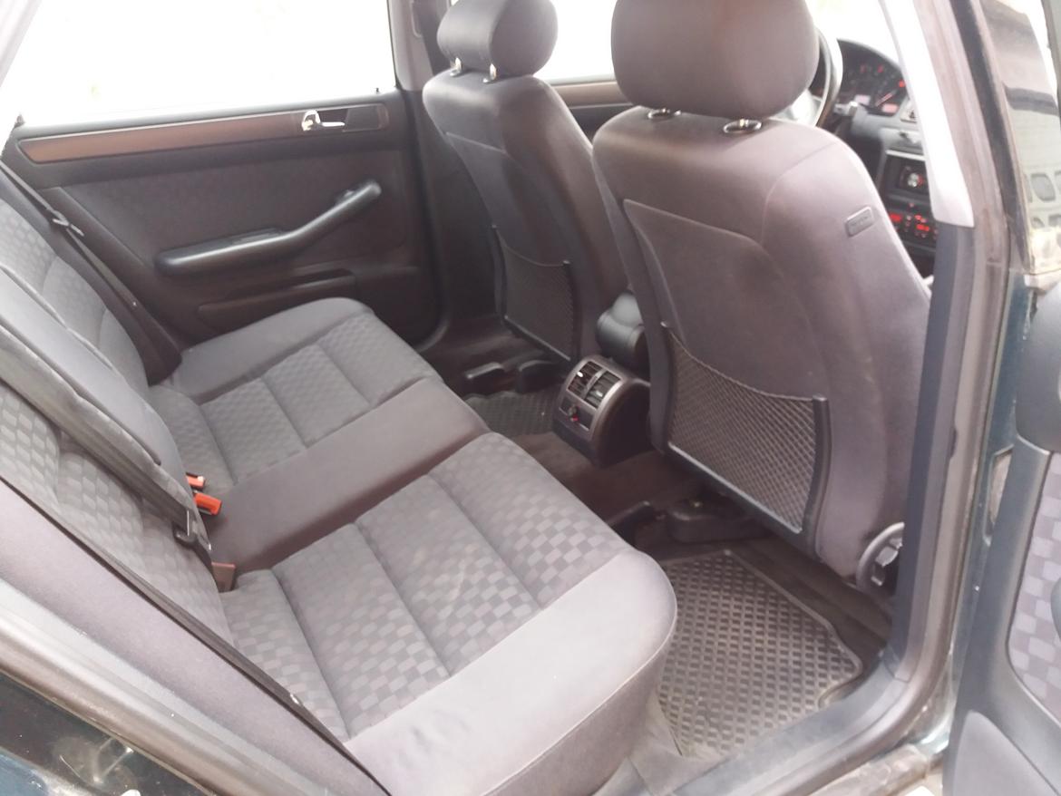 Audi A6 2.4 V6 billede 14