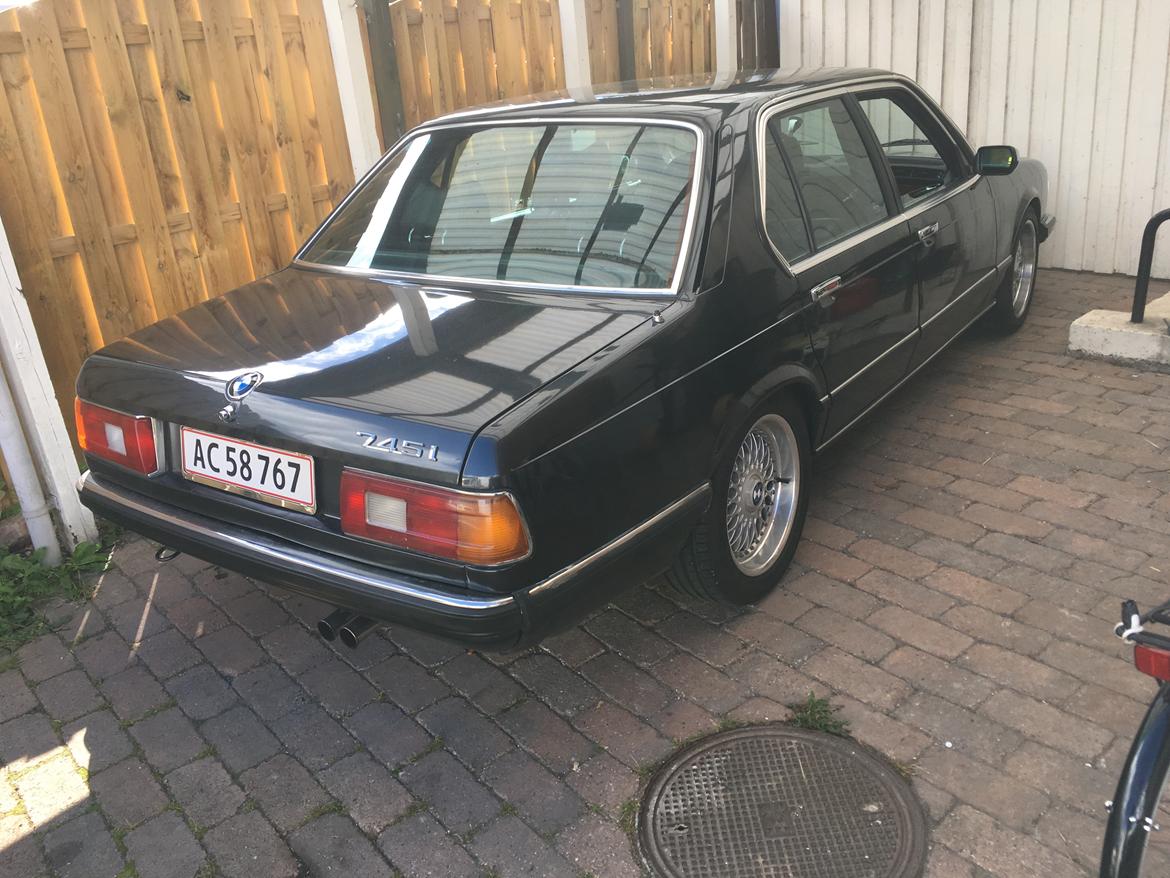 BMW 745i e23 billede 12