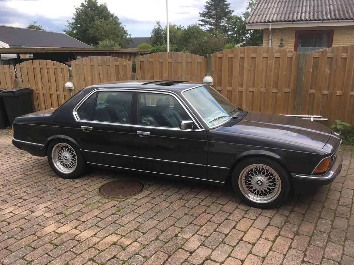 BMW 745i e23 billede 19