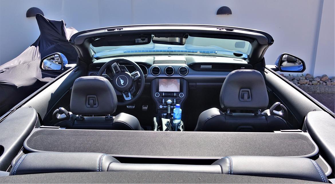 Ford Mustang GT Convertible - Men taget er sjældent oppe. billede 5