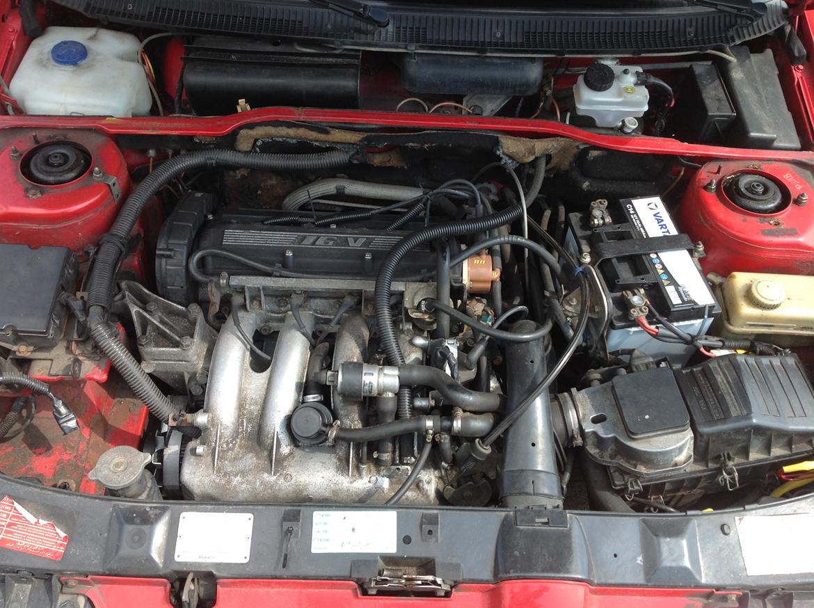 Peugeot 405 Mi16 billede 8