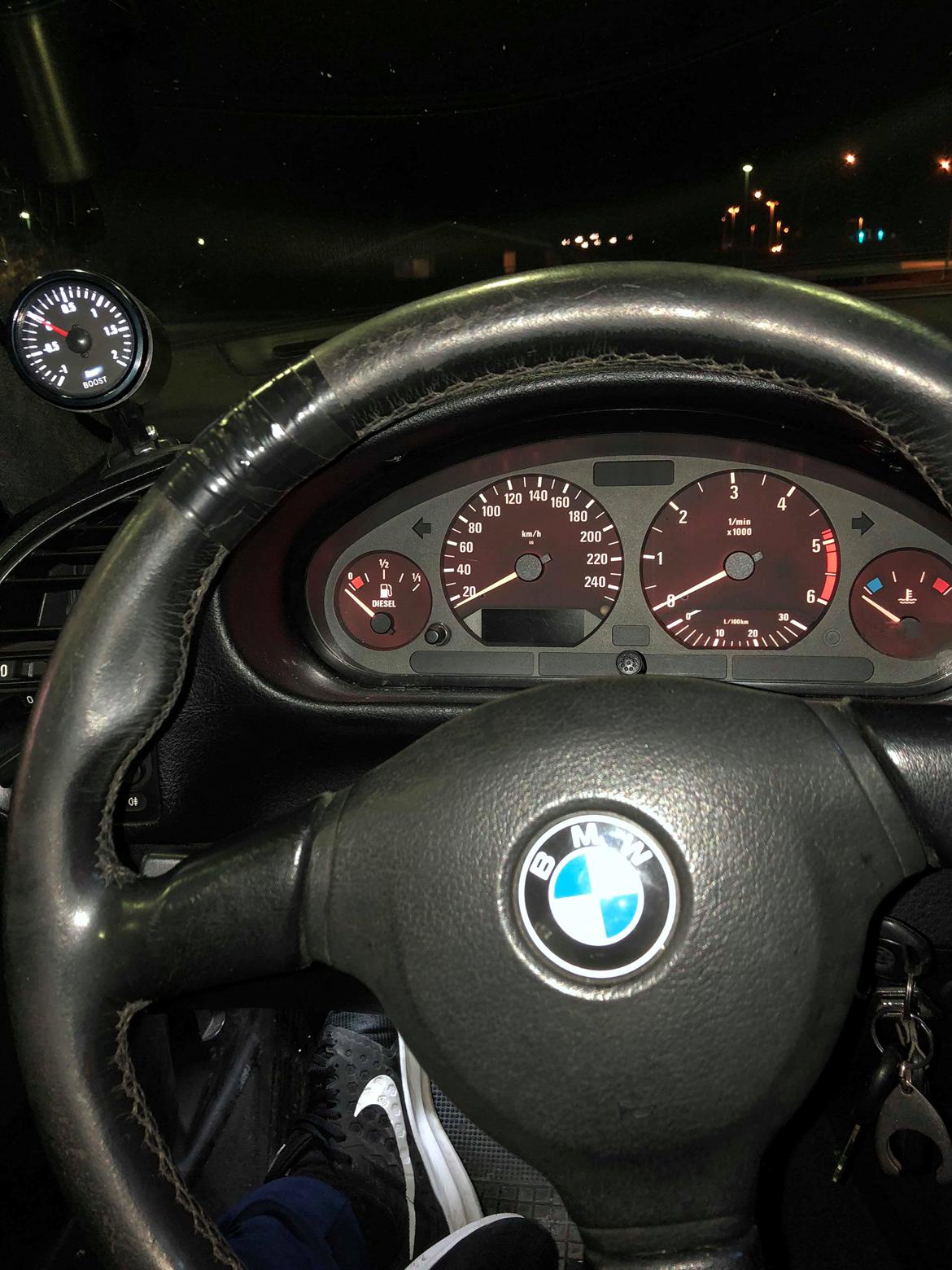 BMW 325 TDS billede 4