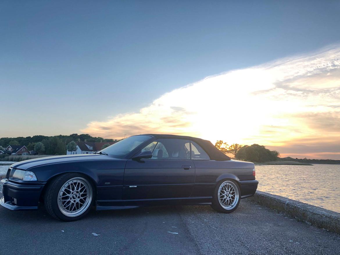 BMW BMW 320i E36 Cabriolet billede 1