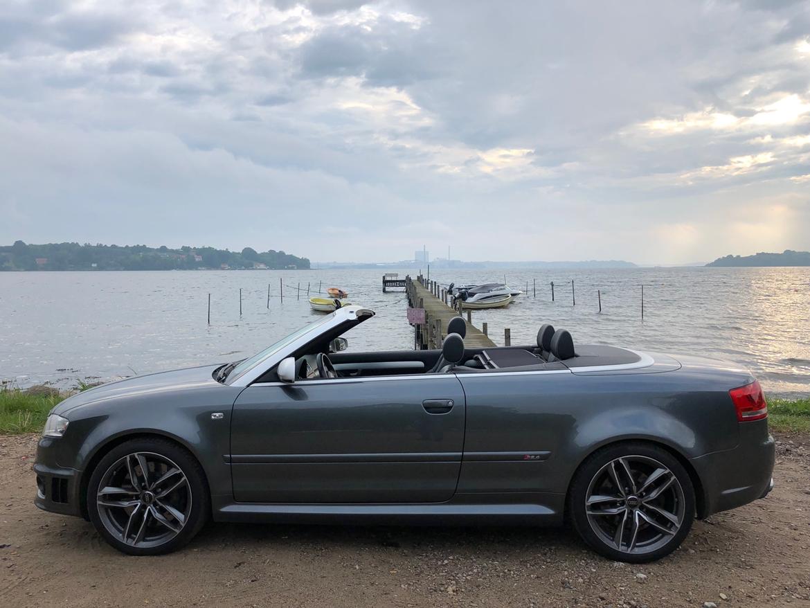 Audi RS4 4,2 V8 cabriolet Quattro billede 1