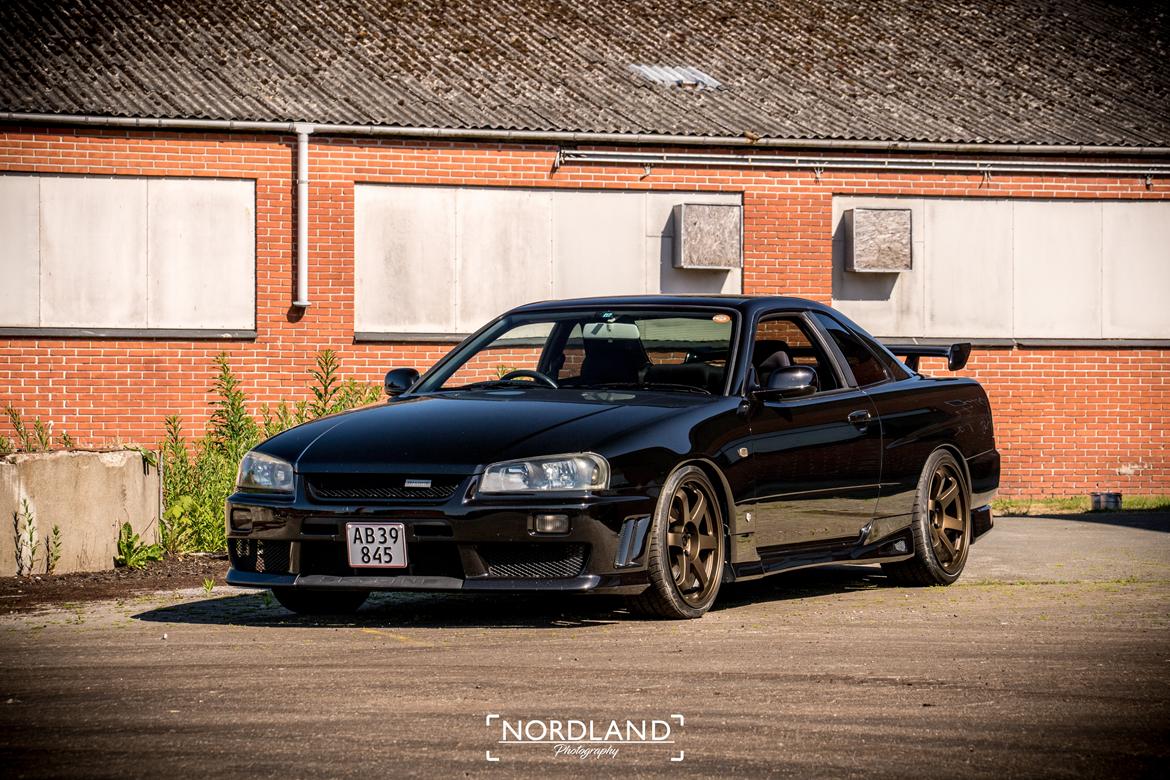 Nissan Skyline R34 GT-T billede 1