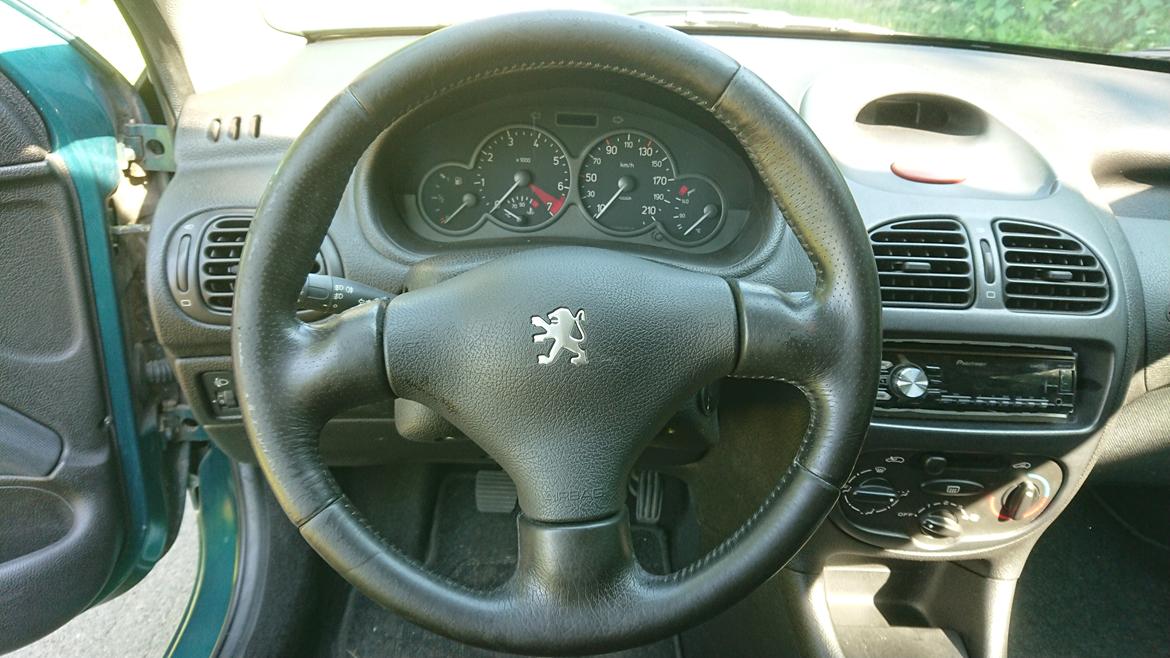 Peugeot 206 1,6 XS Sport billede 8