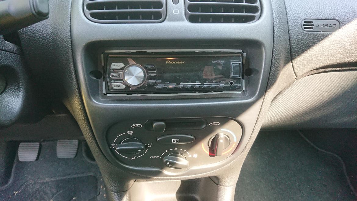 Peugeot 206 1,6 XS Sport billede 10