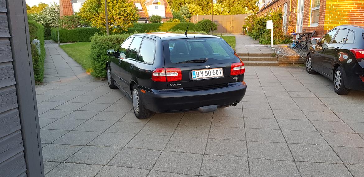 Volvo V40 1.8 jubilæum "Solgt" billede 13