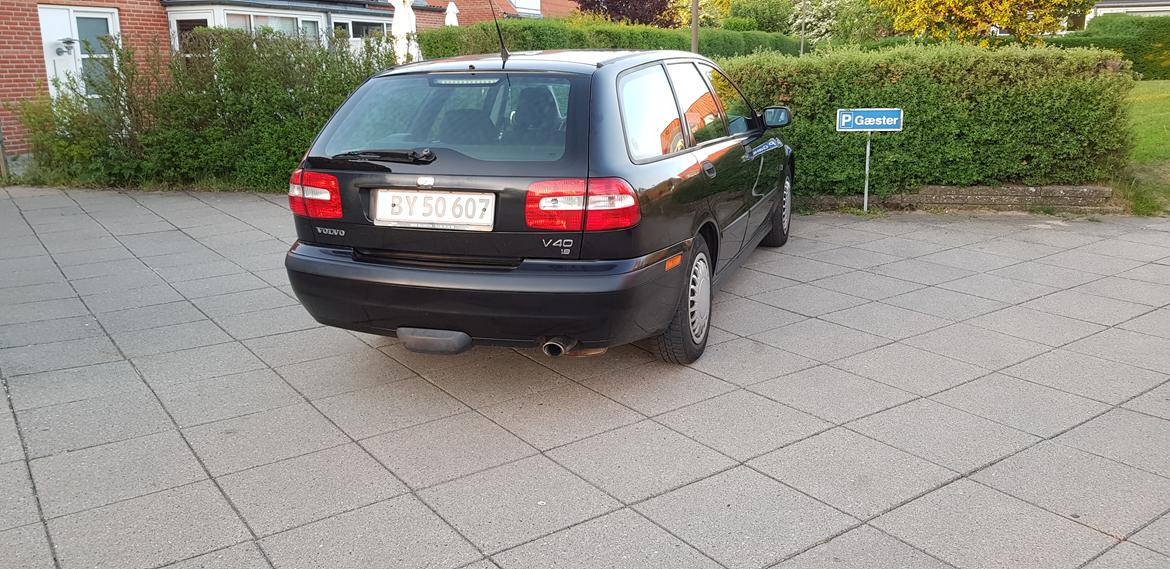Volvo V40 1.8 jubilæum "Solgt" billede 14