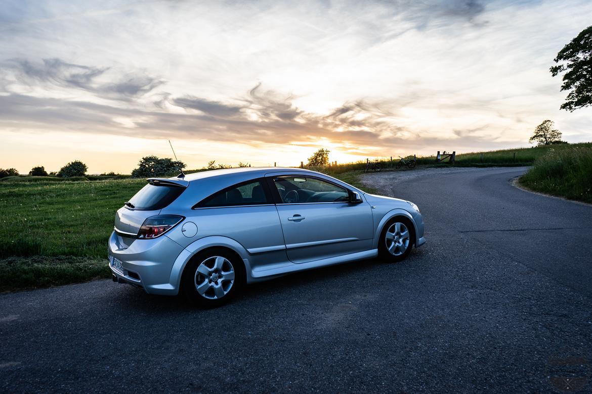 Opel Astra H GTC OPC 2.0Turbo  billede 4