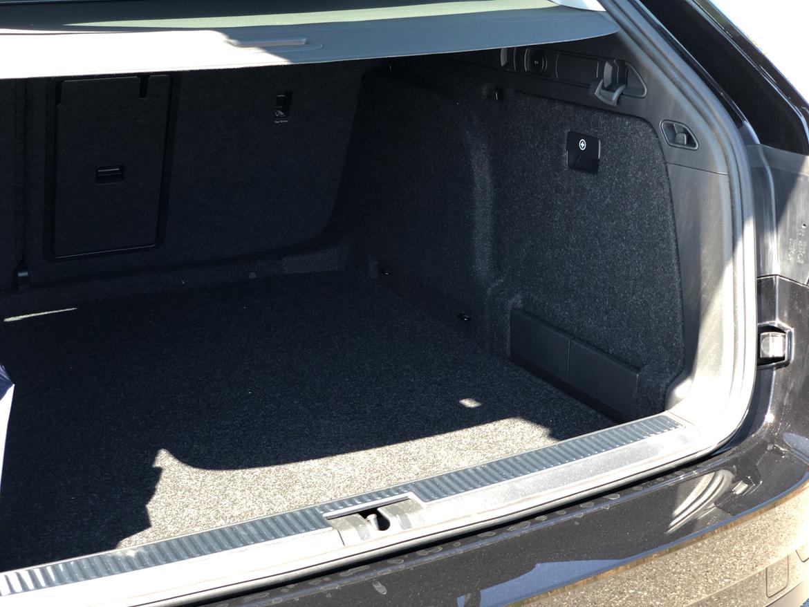 Skoda Superb Combi Wagon Queen Family Truckster billede 5