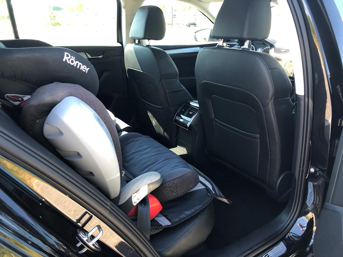 Skoda Superb Combi Wagon Queen Family Truckster billede 6