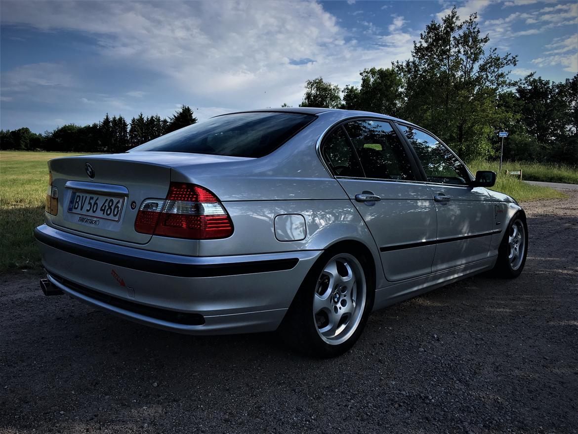 BMW E46 330i - Trackday edition billede 6