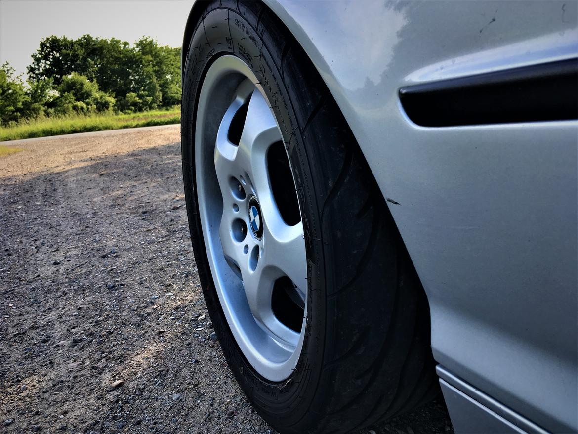 BMW E46 330i - Trackday edition billede 8