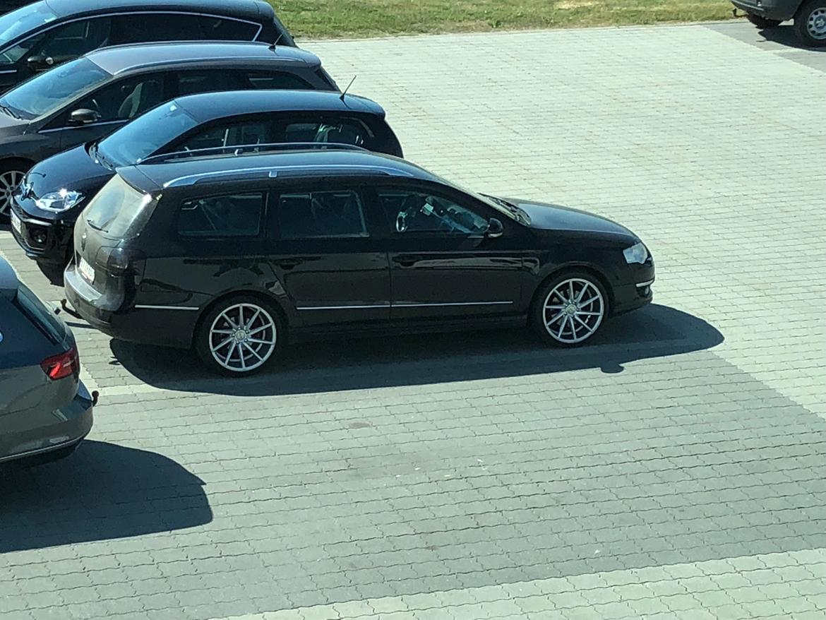 VW Passat 2,0 TDI Highline billede 3