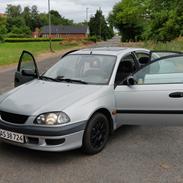Toyota Avensis 1,8 Terra