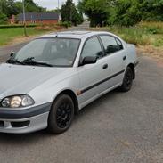 Toyota Avensis 1,8 Terra