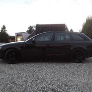 Audi A4 2,0 TFSI s-line quattro Avant b8