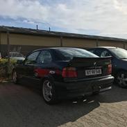 BMW E36 318TI