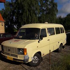 Ford Transit 100L Ambulance mk2 