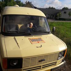 Ford Transit 100L Ambulance mk2 
