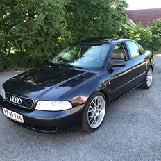 Audi a4 2,8 v6