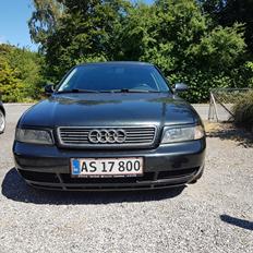 Audi A4 B5 2,8 v6