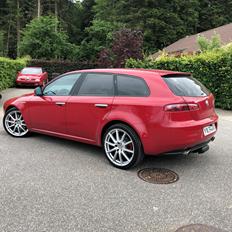 Alfa Romeo 159 2.4 JTDM Sportwagon 