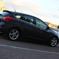 Ford focus 1.0 125 hk titanium