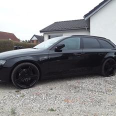Audi A4 2,0 TFSI s-line quattro Avant b8