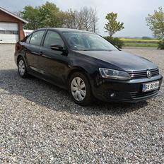 VW Jetta TDI Bluemotion