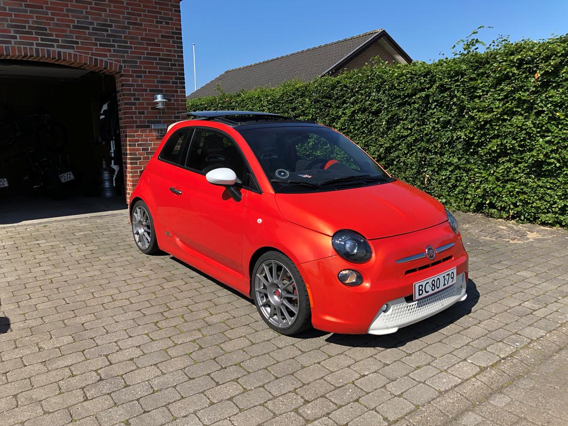 Fiat 500e Abarth billede 1