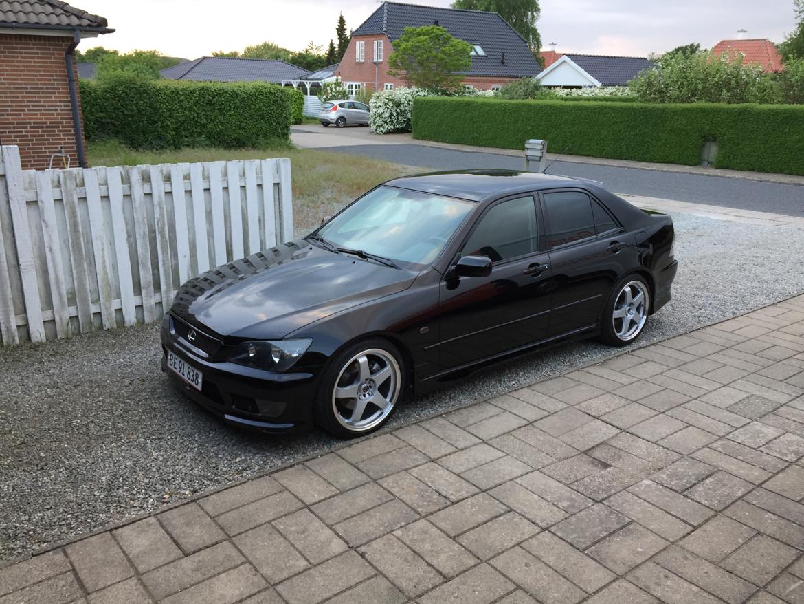 Lexus IS200 Sport billede 6