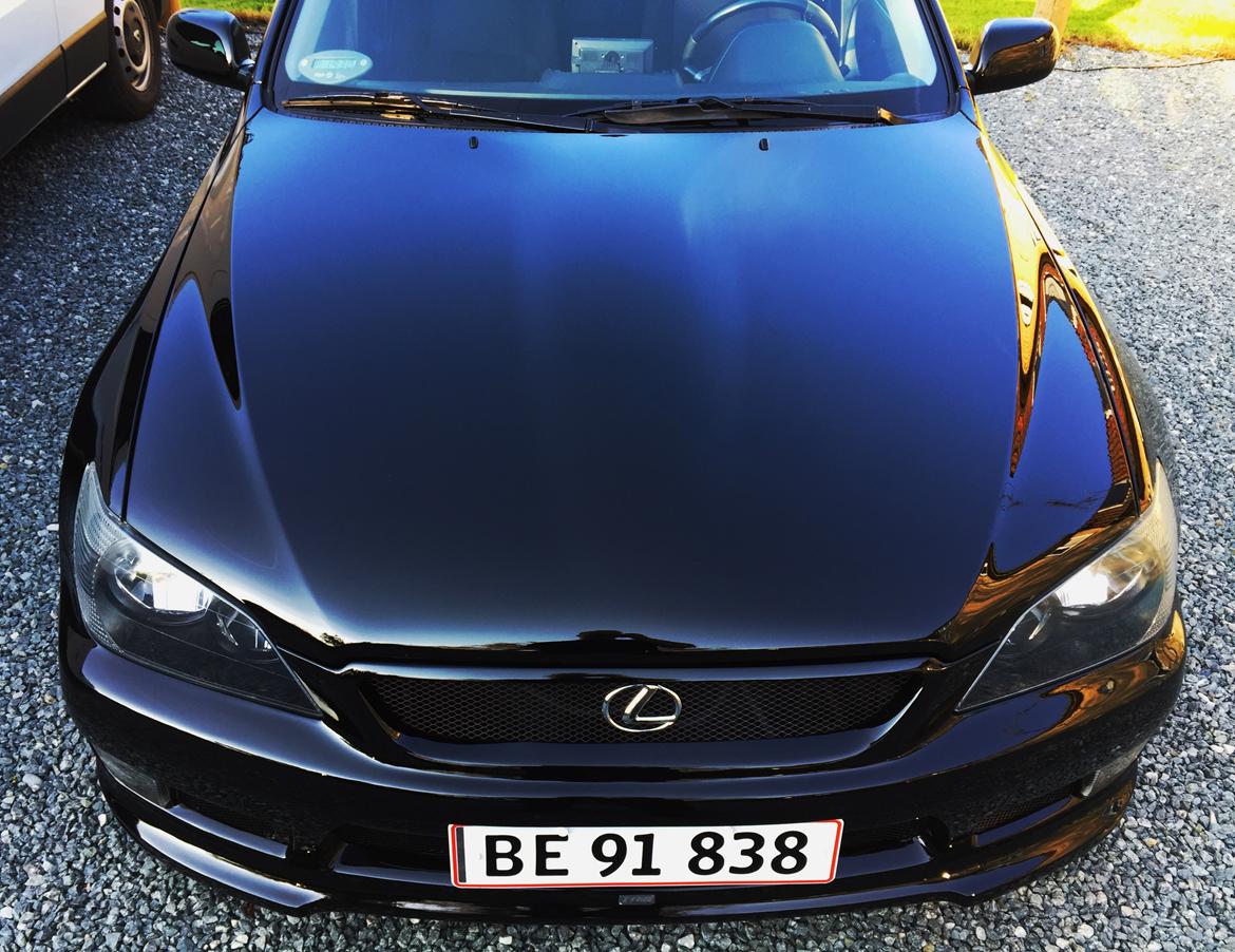 Lexus IS200 Sport billede 1